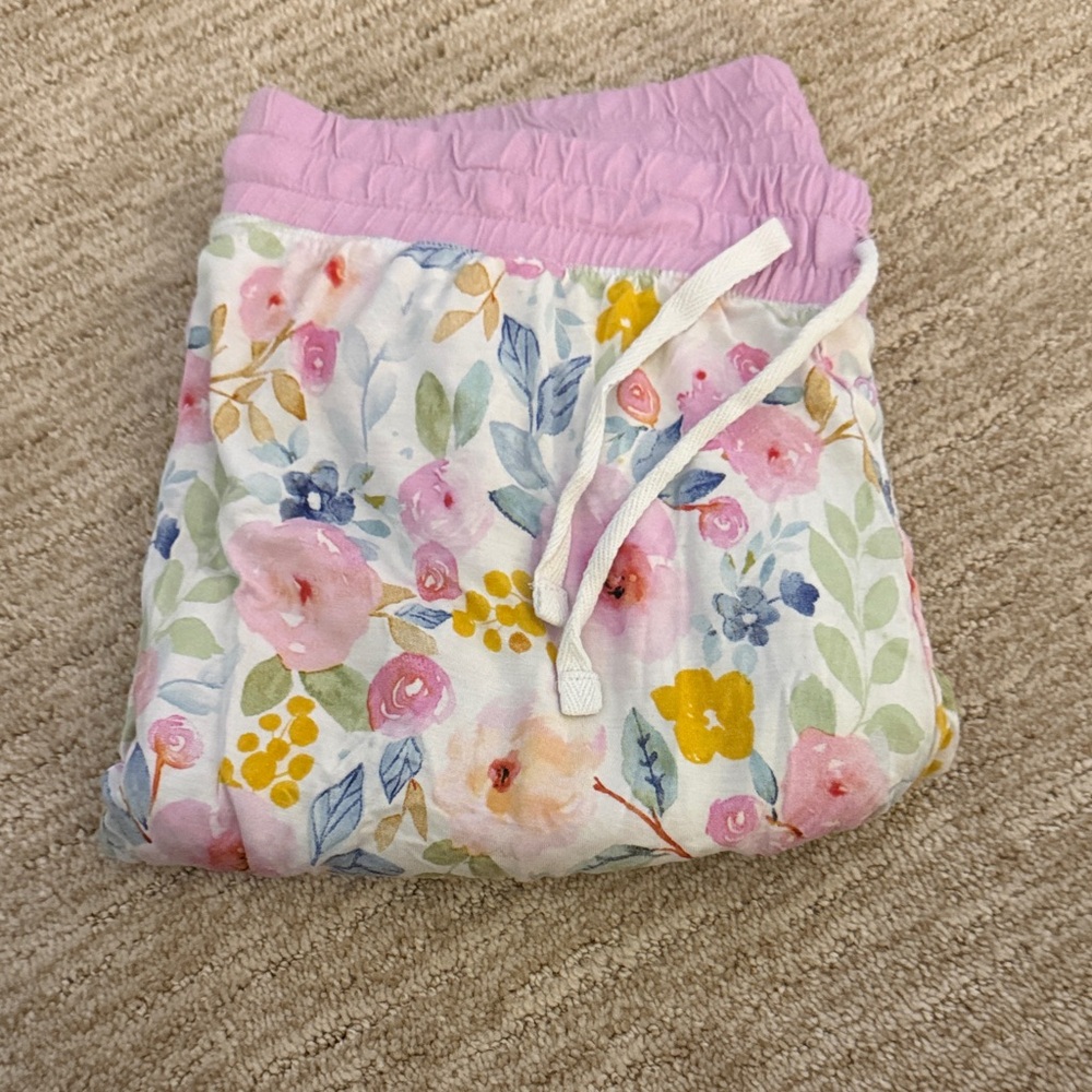 LITTLE SLEEPIES WOMENS PAJAMA PANTS (joggers). Bella Blooms
